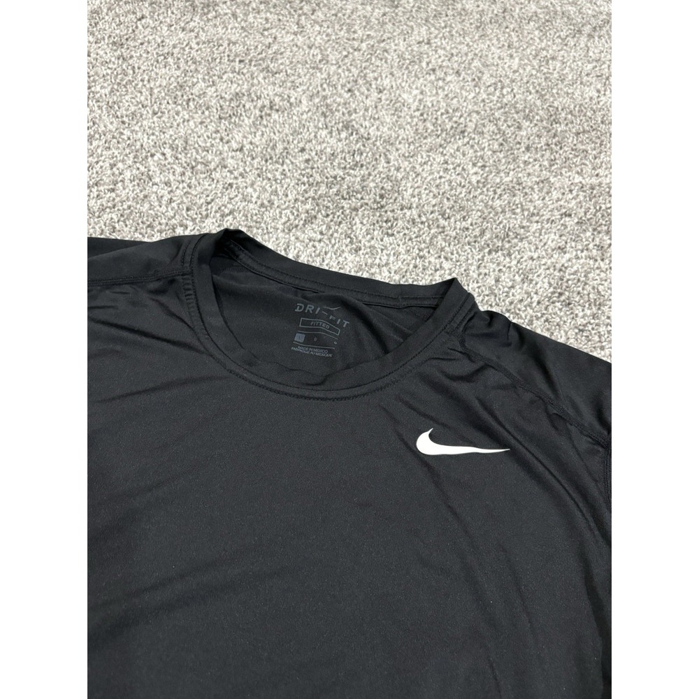 Nike Dri-FIT Fitted Long Sleeve Training Shirt Mens Large Black Crew Neck Swoosh